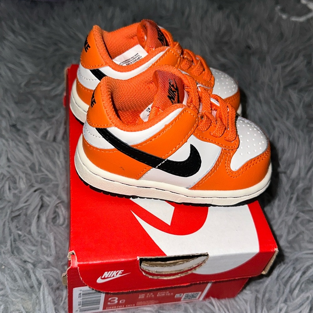 Dunks